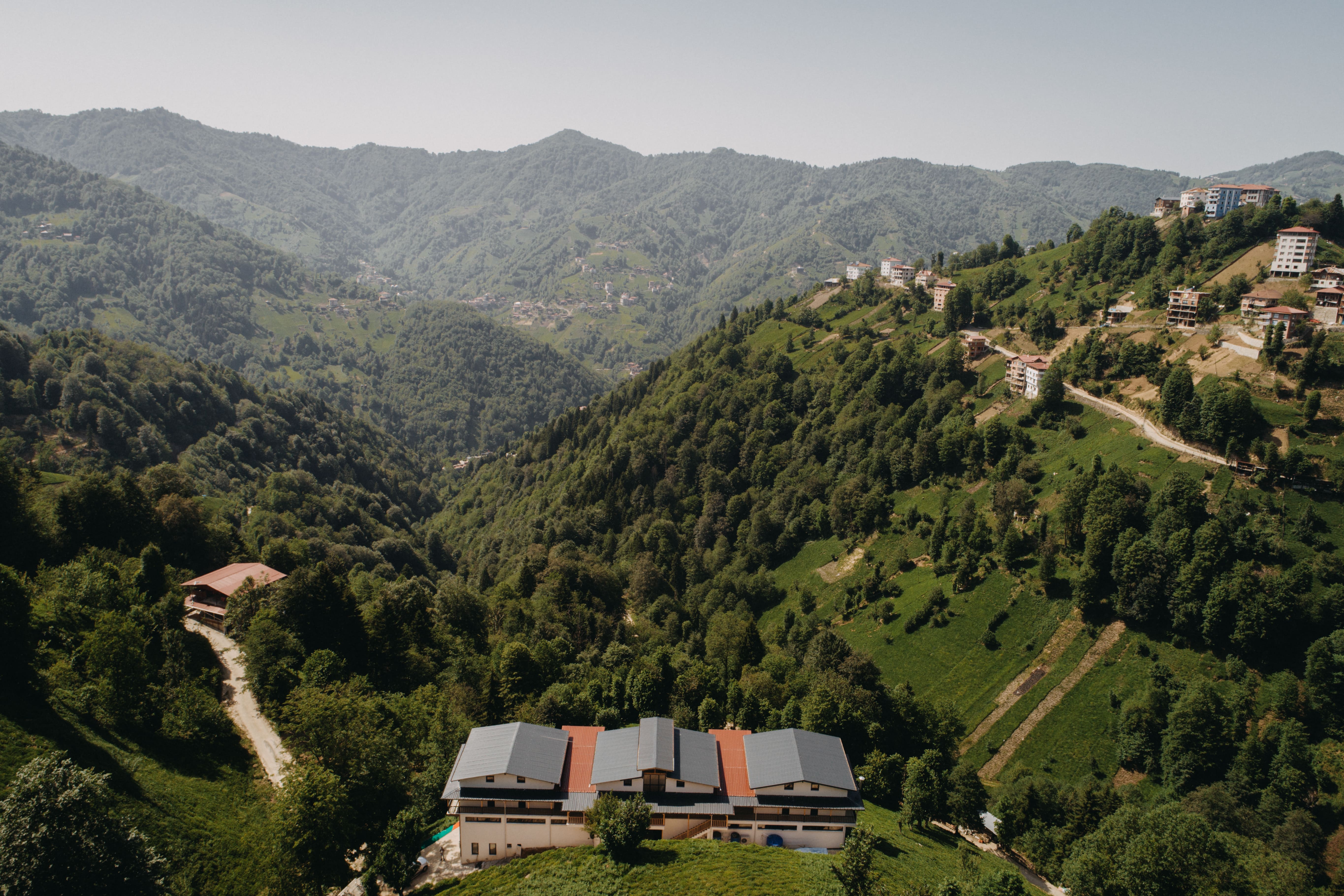 Yege Bungalov Slide 1